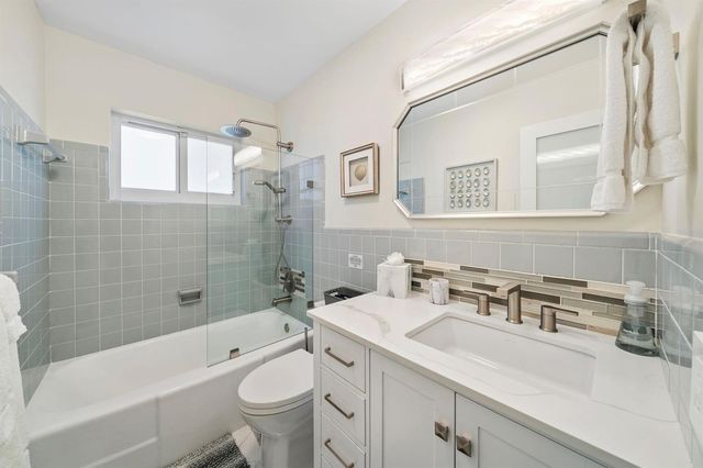 4804-4806 NE 21st Avenue, Fort Lauderdale, FL 33308