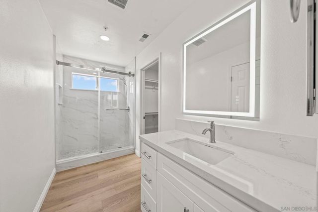 8659 Moody, Cypress, CA 90630