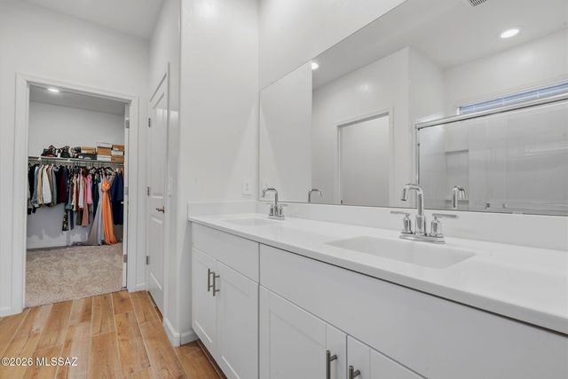 7867 S Walnutview Drive, Tucson, AZ 85757