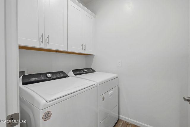 7867 S Walnutview Drive, Tucson, AZ 85757