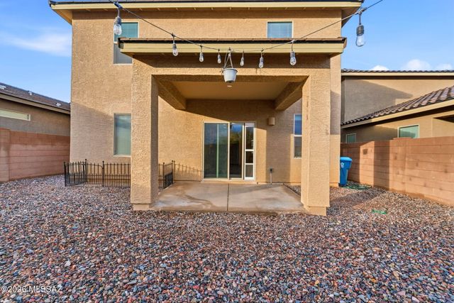 7867 S Walnutview Drive, Tucson, AZ 85757