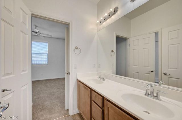 1025 Viale Placenza Place, Henderson, NV 89011
