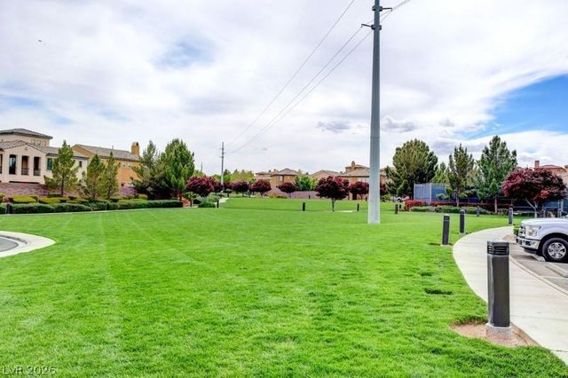1025 Viale Placenza Place, Henderson, NV 89011