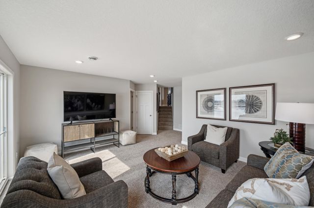 10871 Hemingway Avenue S, Cottage Grove, MN 55016