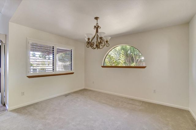 3134 Woodleigh Ln, Cameron Park, CA 95682