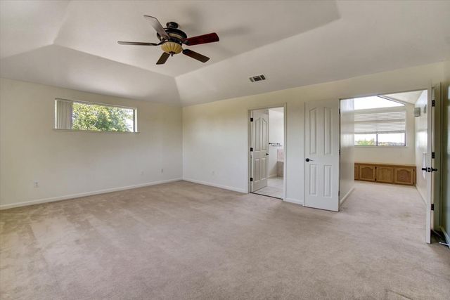 3134 Woodleigh Ln, Cameron Park, CA 95682