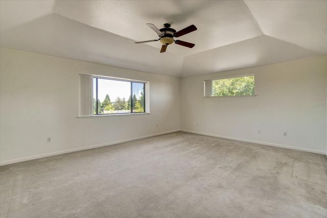 3134 Woodleigh Ln, Cameron Park, CA 95682