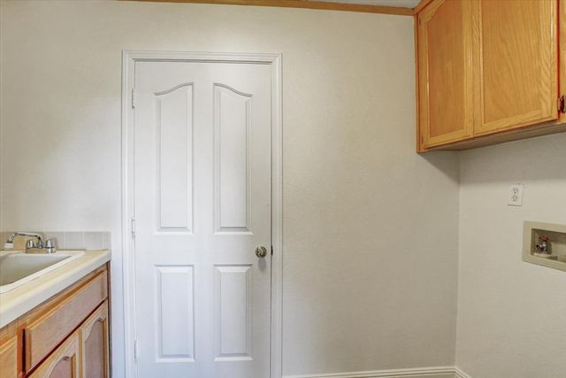 3134 Woodleigh Ln, Cameron Park, CA 95682