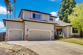 3134 Woodleigh Ln, Cameron Park, CA 95682