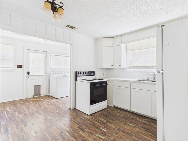 138 Watson Street, Bryan, TX 77801