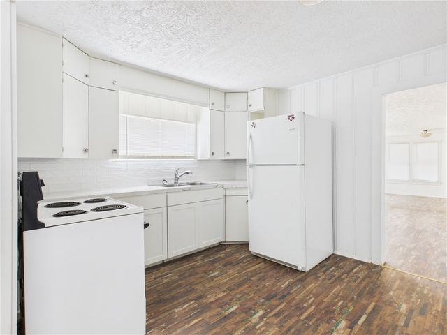 138 Watson Street, Bryan, TX 77801