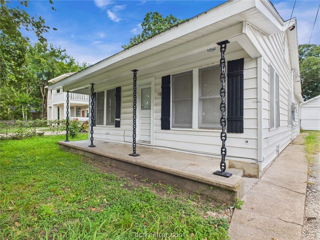 138 Watson Street, Bryan, TX 77801