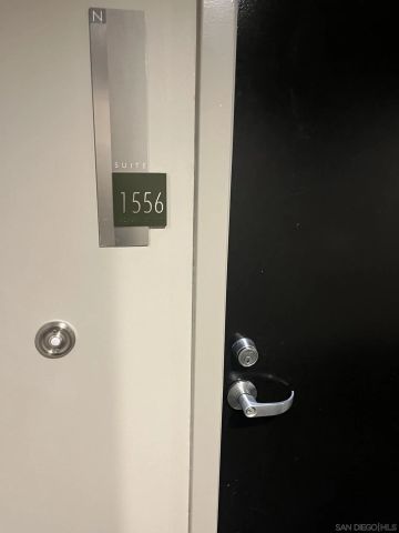 425 W Beech 1556, San Diego, CA 92101