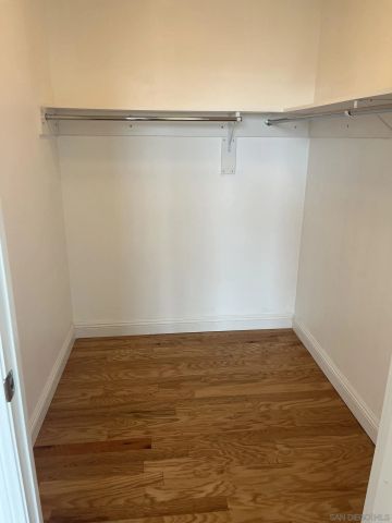 425 W Beech 1556, San Diego, CA 92101
