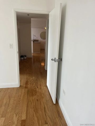 425 W Beech 1556, San Diego, CA 92101