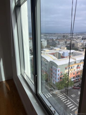 425 W Beech 1556, San Diego, CA 92101