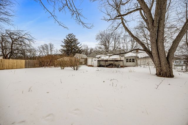 331 Dale Street, Chicopee, MA 01013