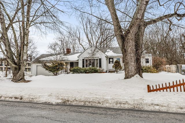 331 Dale Street, Chicopee, MA 01013