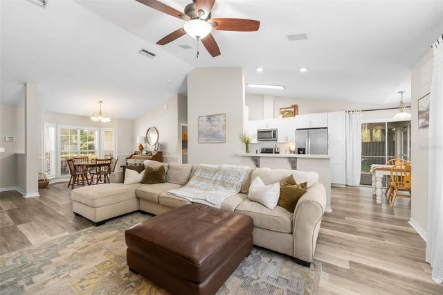 8406 SW 69TH PLACE, Gainesville, FL 32608