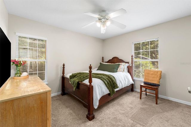 8406 SW 69TH PLACE, Gainesville, FL 32608