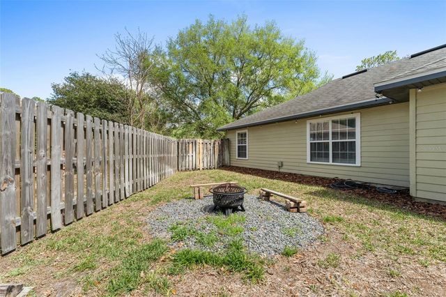 8406 SW 69TH PLACE, Gainesville, FL 32608