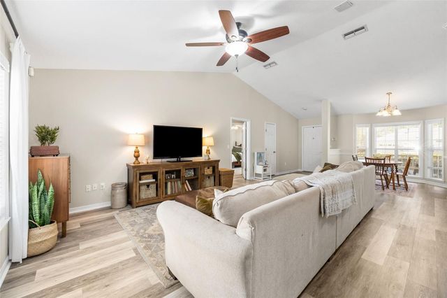 8406 SW 69TH PLACE, Gainesville, FL 32608