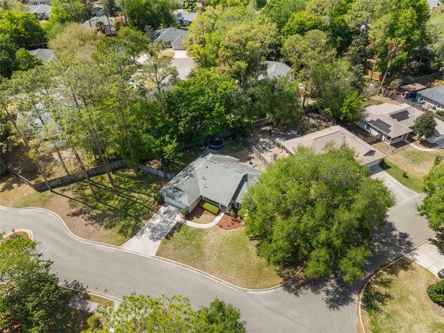 8406 SW 69TH PLACE, Gainesville, FL 32608