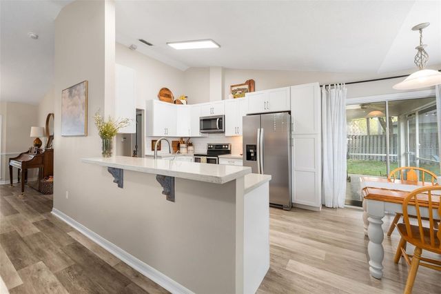 8406 SW 69TH PLACE, Gainesville, FL 32608