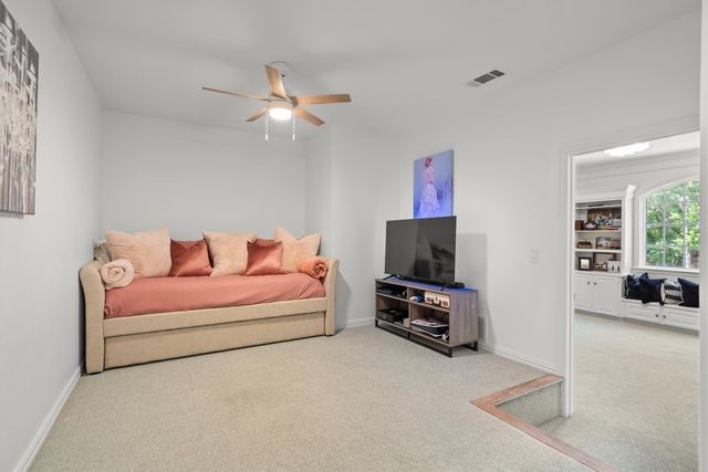 24 Timbergreen Circle, Denton, TX 76205