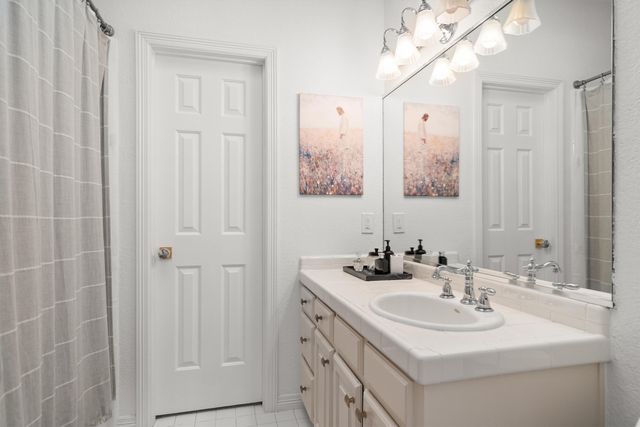 24 Timbergreen Circle, Denton, TX 76205