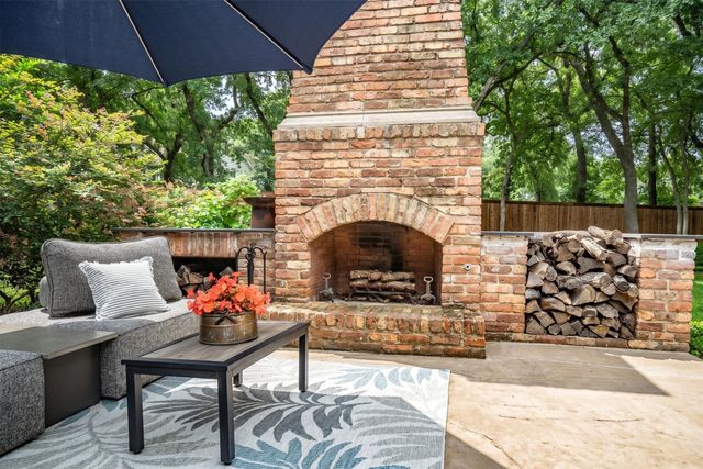 24 Timbergreen Circle, Denton, TX 76205