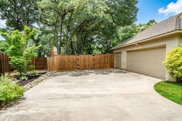 24 Timbergreen Circle, Denton, TX 76205