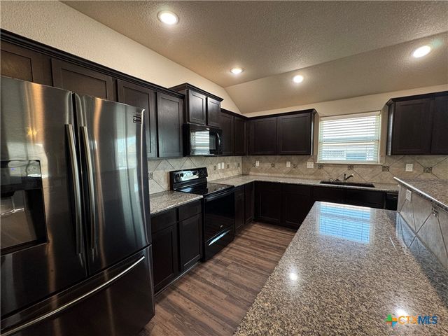 4302 Molly Dyer Drive, Killeen, TX 76549