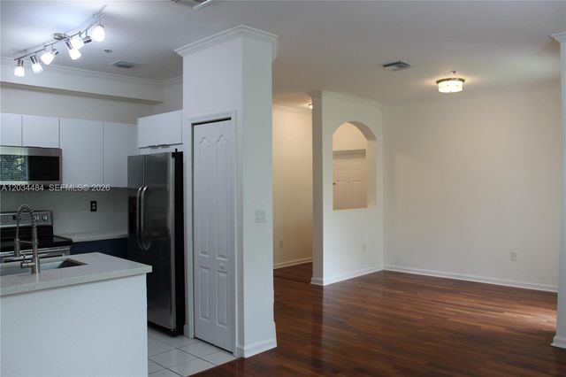 4445 SW 160th Ave 205, Miramar, FL 33027