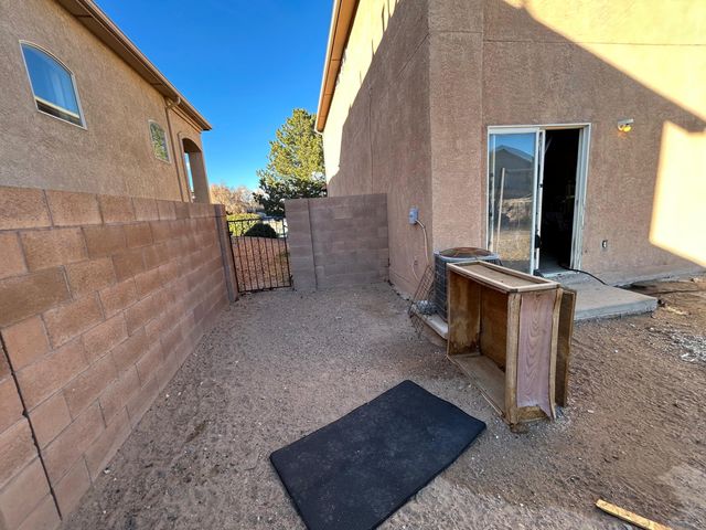 9120 Violet Orchid Trail SW, Albuquerque, NM 87121