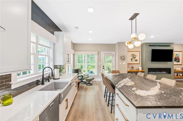 366 Swinburne Rd, Manakin Sabot, VA 23103
