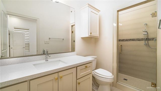 2313 Baylor Avenue, Mcallen, TX 78504