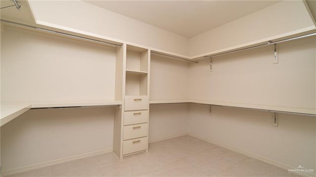 2313 Baylor Avenue, Mcallen, TX 78504