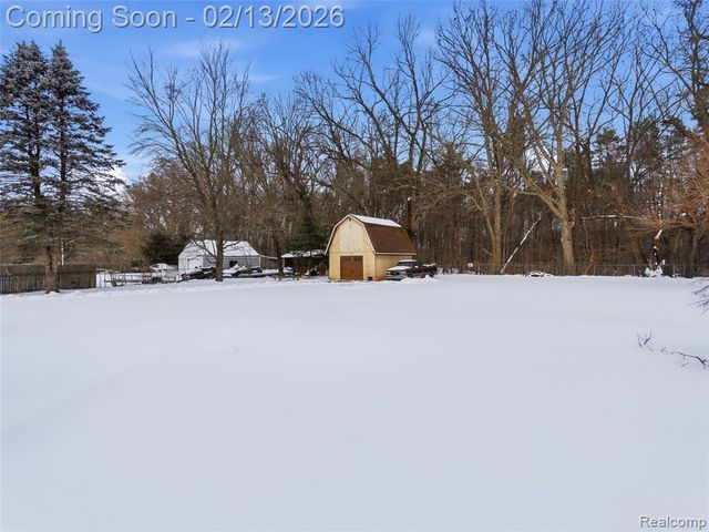 2222 Landmark Drive, Lapeer, MI 48446