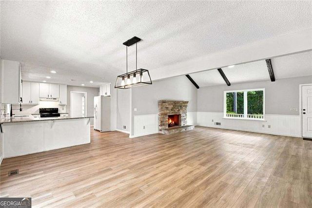 13480 New Providence Road, Alpharetta, GA 30004