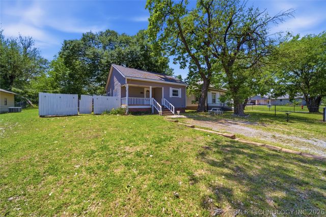 1419 W Maple Street, Collinsville, OK 74021