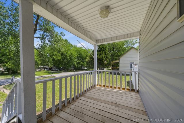 1419 W Maple Street, Collinsville, OK 74021
