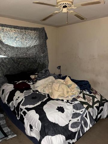 121 E Wisconsin AVENUE, Silver Lake, WI 53170