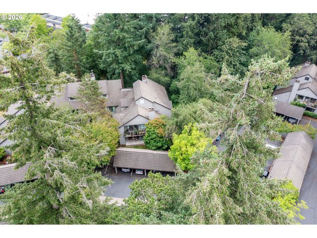 4000 CARMAN Dr 60, Lake Oswego, OR 97035