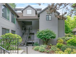 4000 CARMAN Dr 60, Lake Oswego, OR 97035