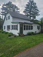 144 Pinegrove Avenue, Chetek, WI 54728