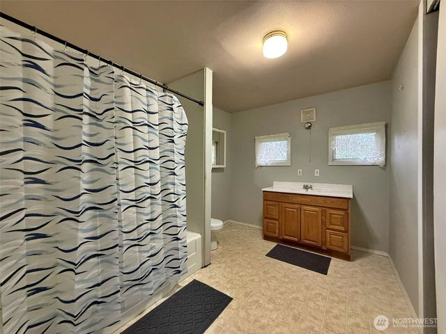 137 Glenoma Road, Glenoma, WA 98336