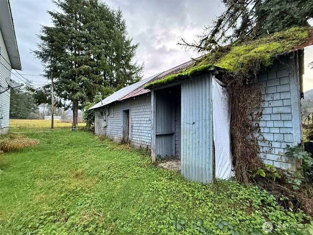 137 Glenoma Road, Glenoma, WA 98336