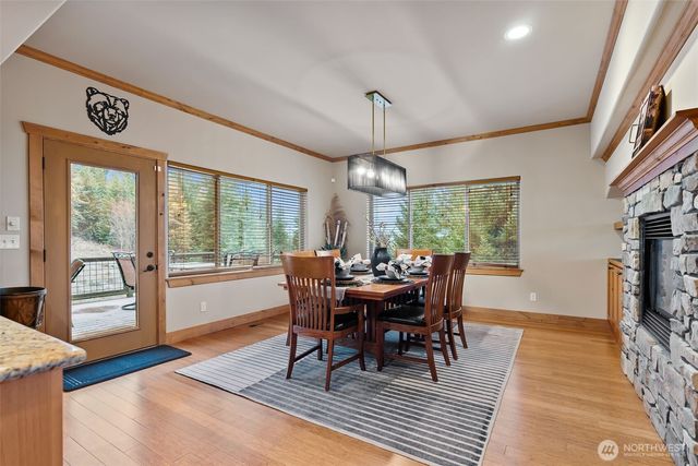 191 Whisper Creek Road, Cle Elum, WA 98922