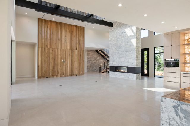 545 W Bob Jones Road, Southlake, TX 76092